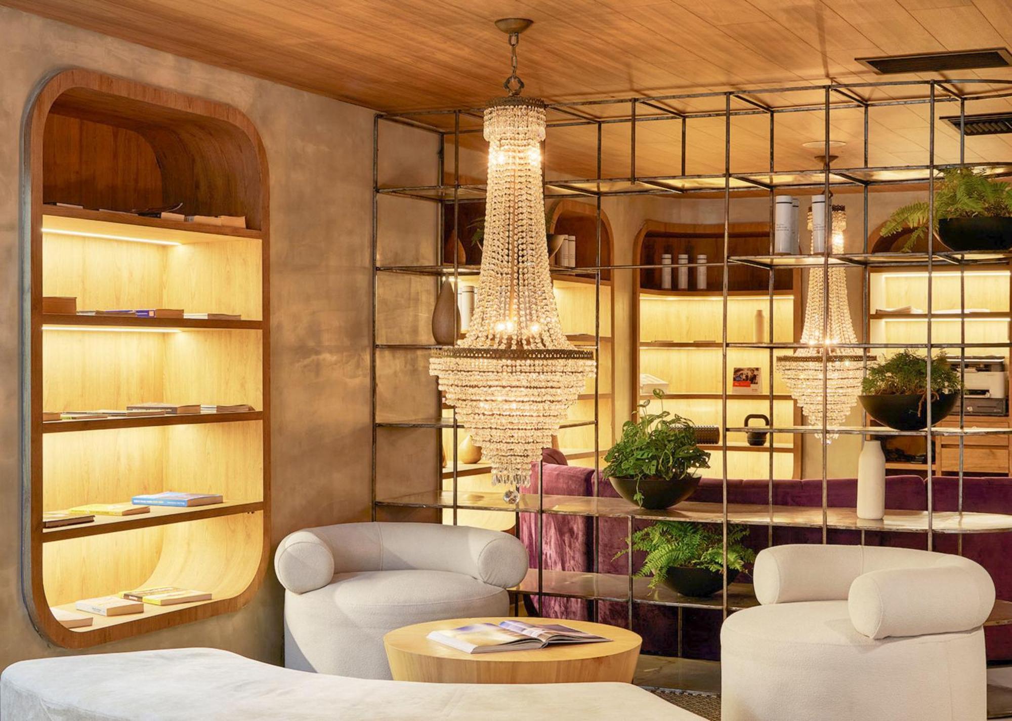 Wellcomm Spa & Hotel 메딜린 외부 사진