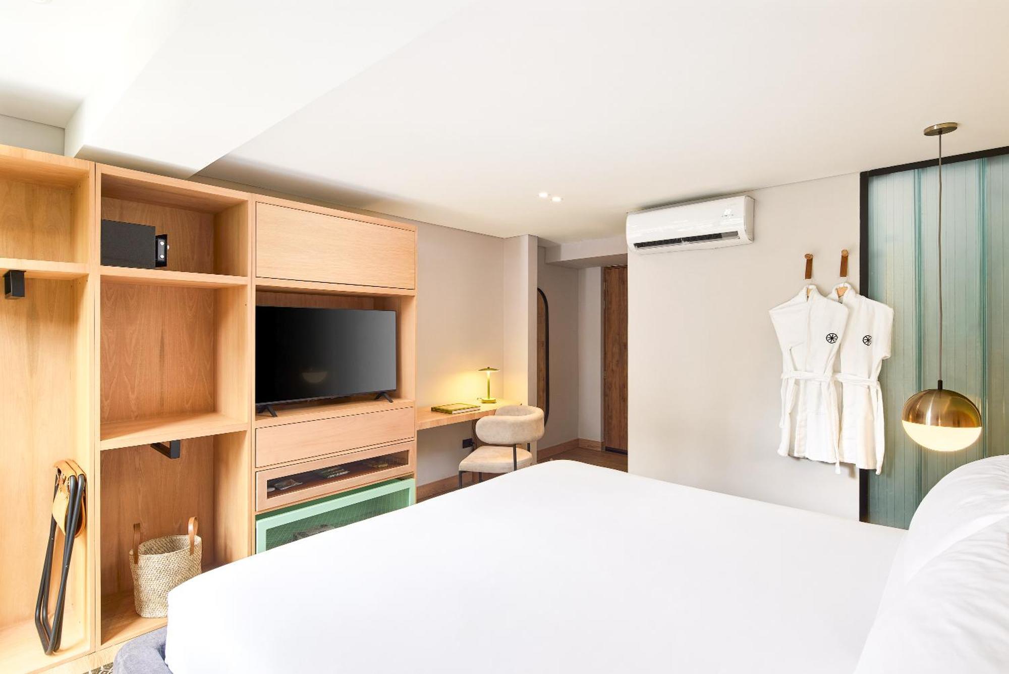 Wellcomm Spa & Hotel 메딜린 외부 사진