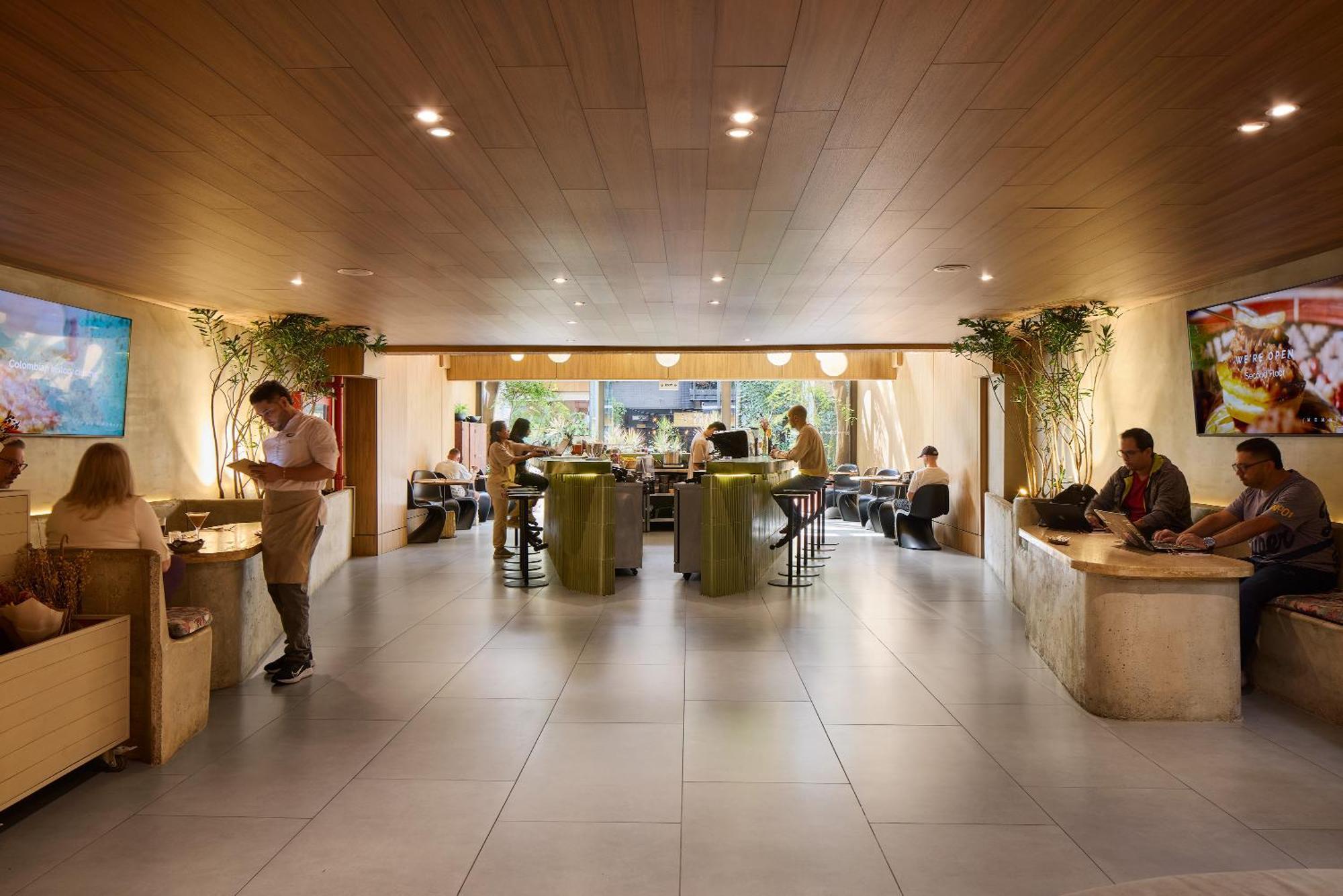 Wellcomm Spa & Hotel 메딜린 외부 사진