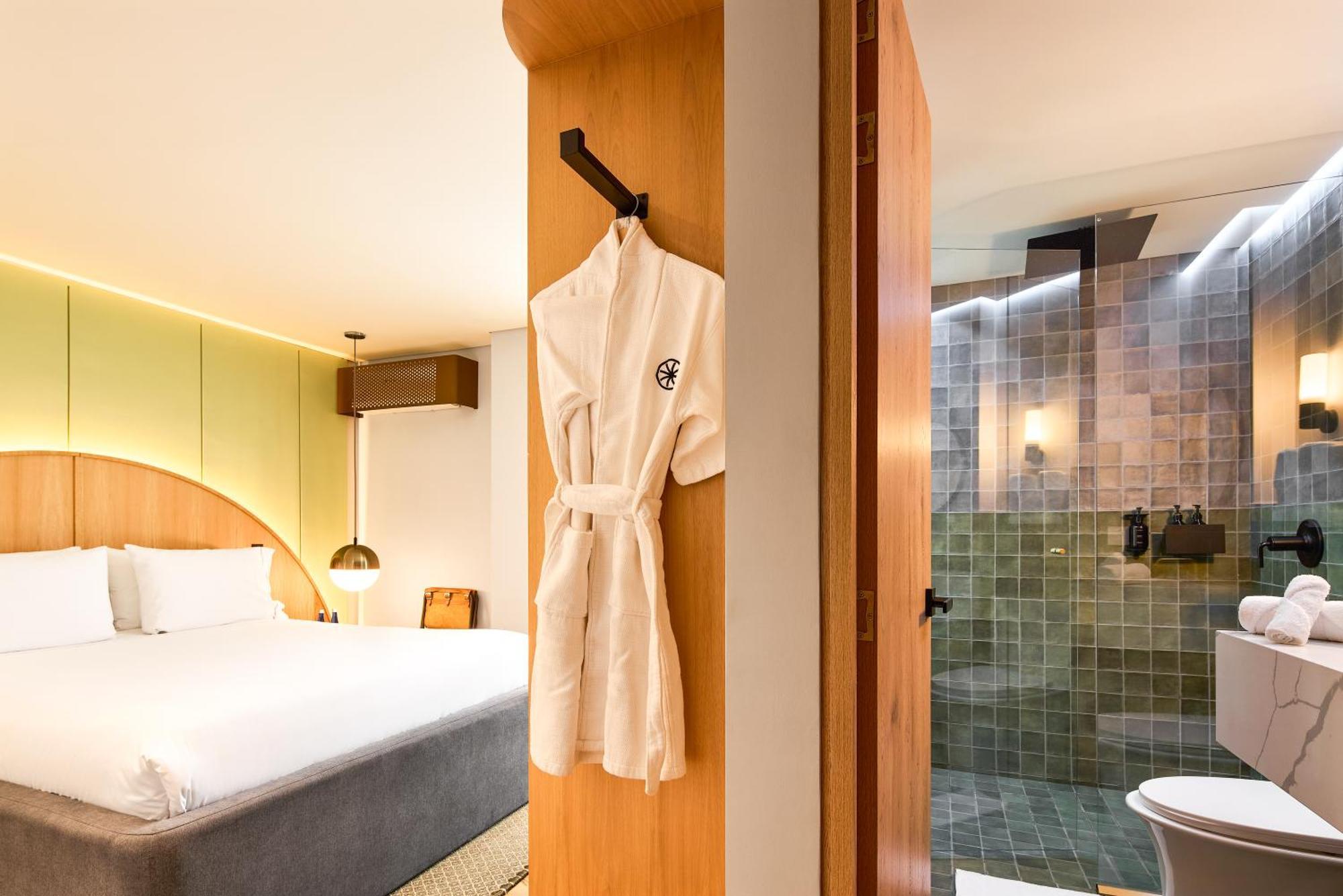 Wellcomm Spa & Hotel 메딜린 외부 사진